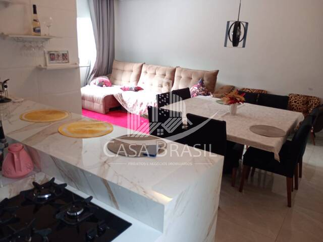 Casa para Venda em São José dos Campos - 4