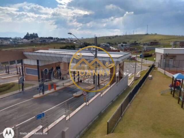 Venda em Parque Residencial Maria Elmira - Caçapava