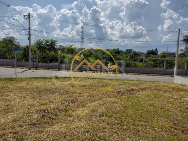 Venda em Parque Residencial Maria Elmira - Caçapava